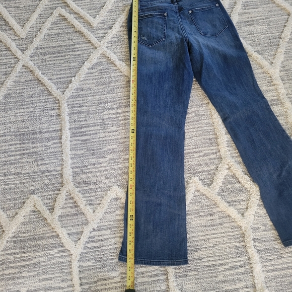 SIMPLY VERA WANG BOOTCUT JEAN SIZE 6 - Picture 10 of 13